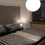 Sandsteinhaus Mit Garten Im Naturpark Hassberge Apartmán *