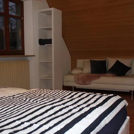 Sandsteinhaus Mit Garten Im Naturpark Hassberge Apartmán *